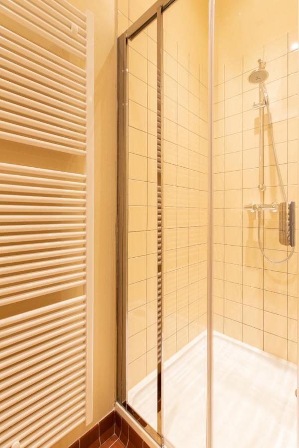 Pauline Loveling Apartment With Quiet Garden And 2 Bathrooms Anvers Dış mekan fotoğraf